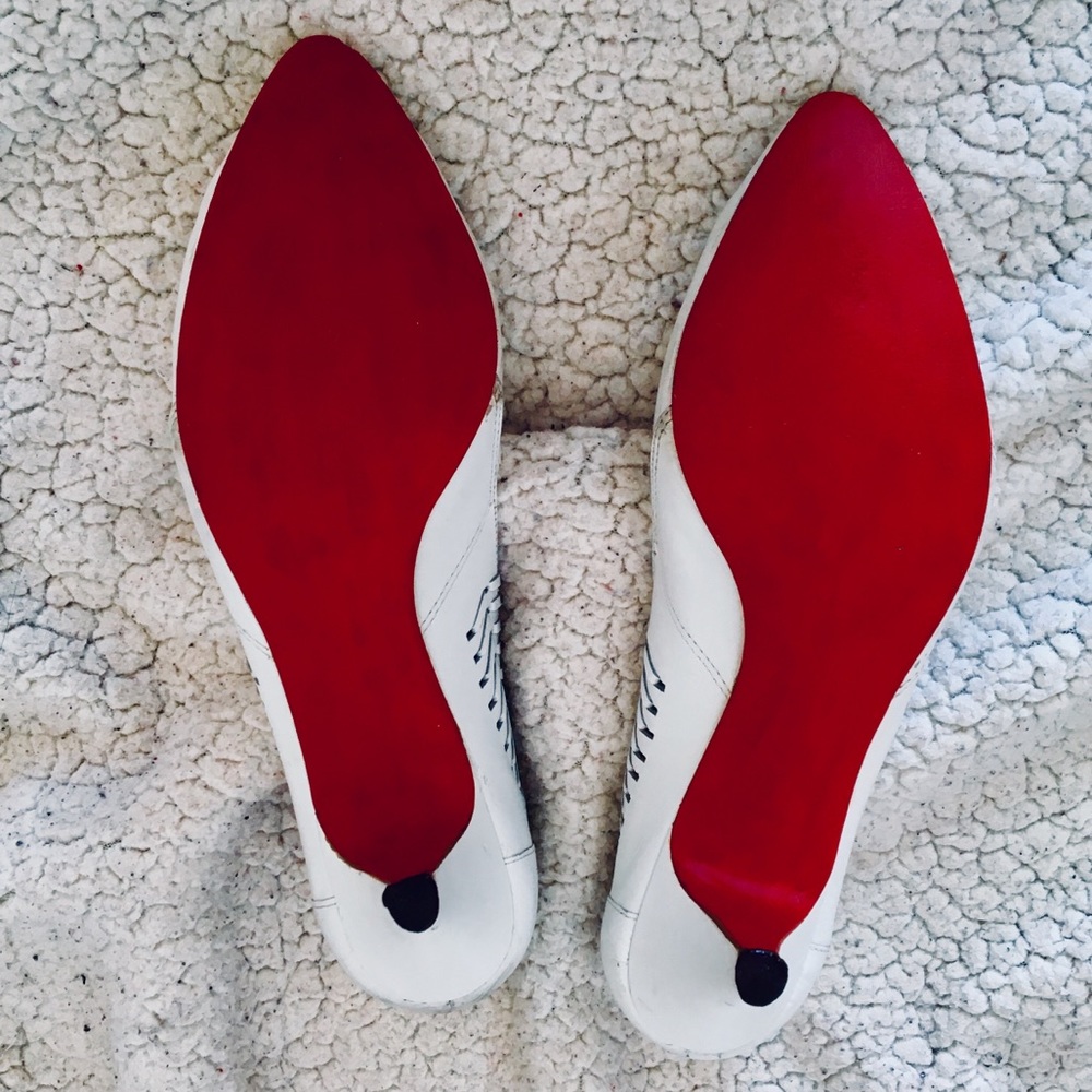 Heels - Picture 4 of 7
